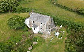 Kitts Cottage, Redruth, Cosy Cornish Retreat